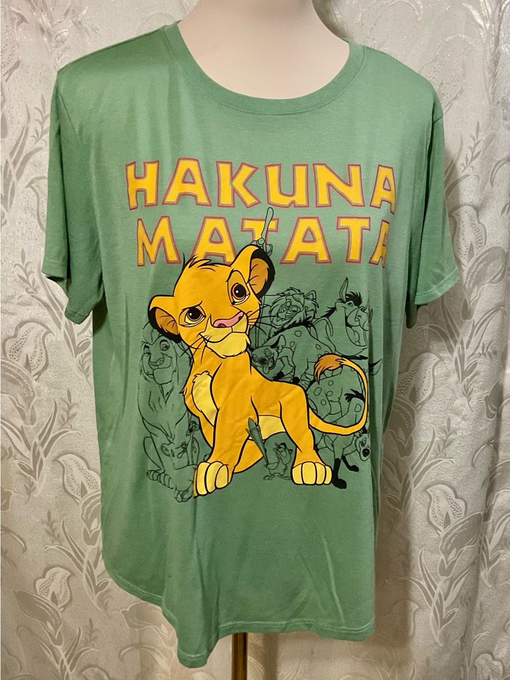 Disney Green Tee with Yellow Simba Hakuna Matata Graphic
